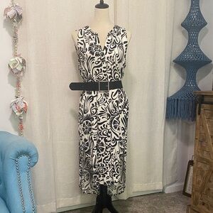 Chic Black and White Patterned Midi Dress